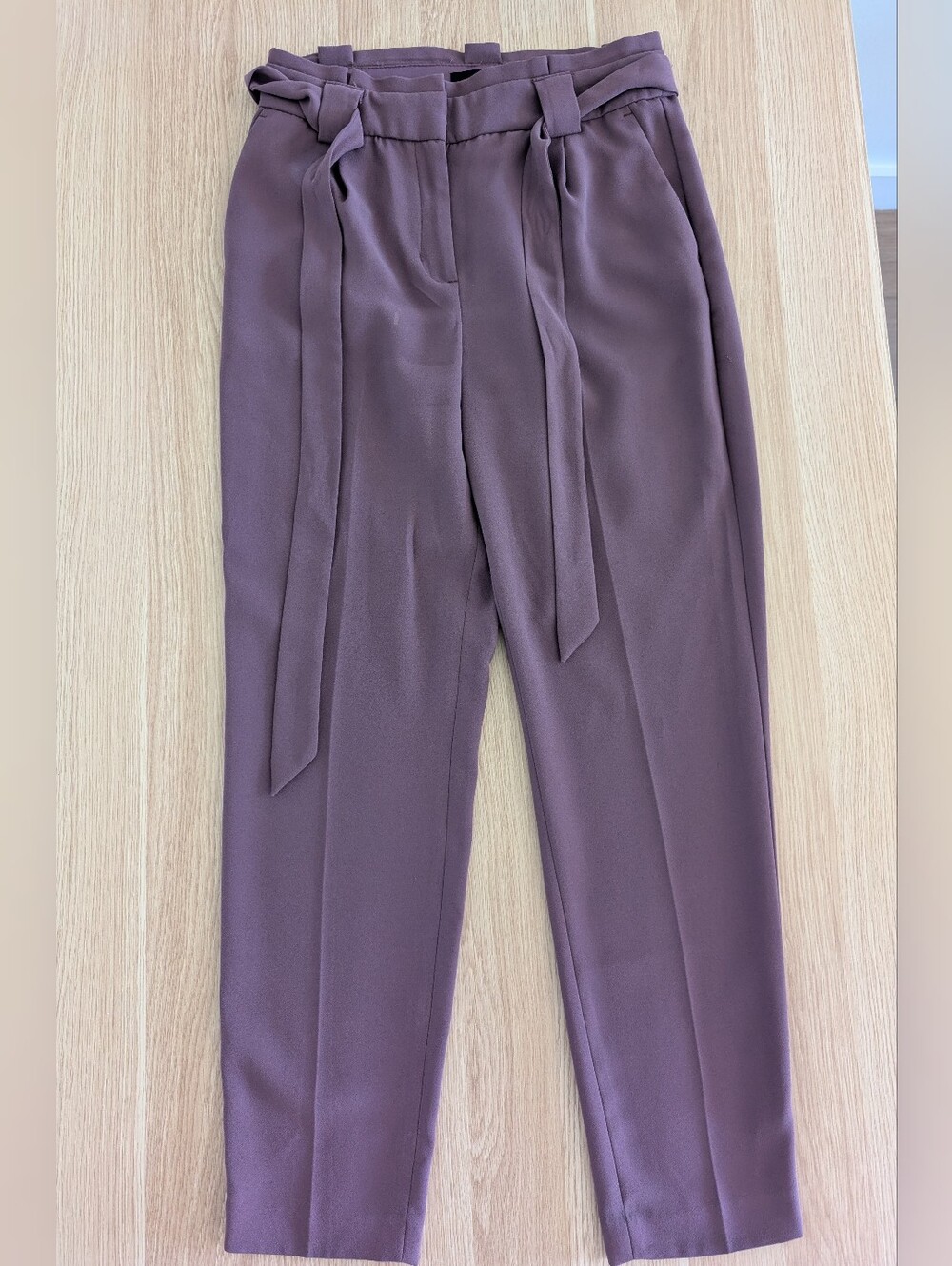 Express Pants | Size 4 - Picture 3 of 8